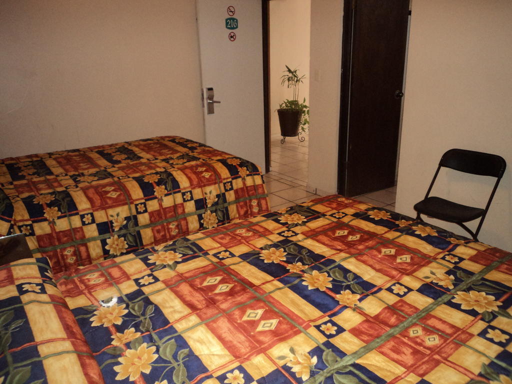 Hotel California Navojoa Exterior foto